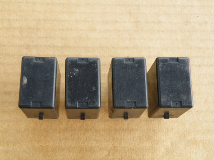 фото №6, Toyota yaris avensis corolla реле 90987-02012