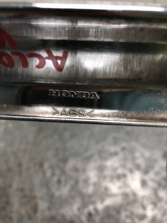 фото №9, Молдинг хром решётка нижняя honda accord viii
