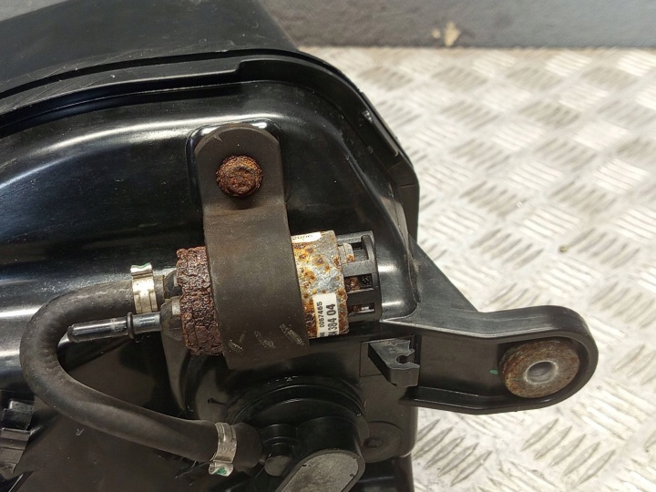 фото №10, Bmw (oem) 7381415 5' g30 g31 6' g32 8' g14 g15 g16 бак adblue