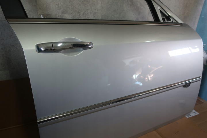 фото №7, Chrysler 300c двері праві перед передні 05-11r