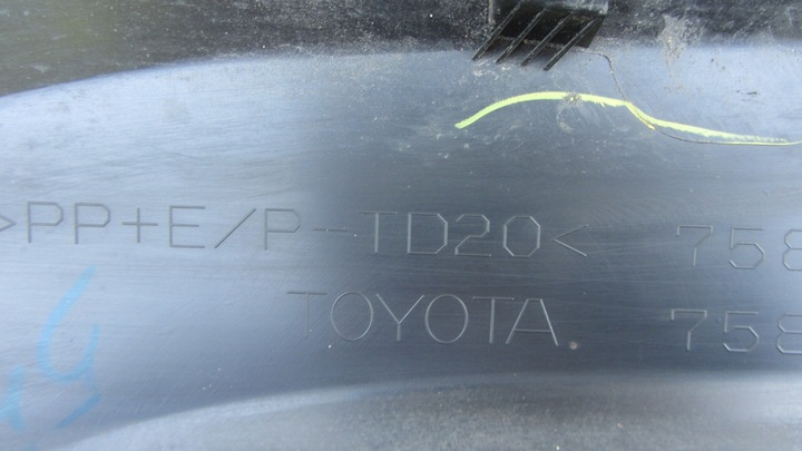 фото №13, Планка крила ліва перед передня toyota tacoma iii