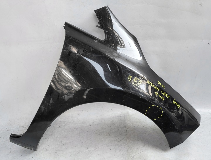 фото №8, Крыло переднее левый / правые перед nissan leaf 2010-17