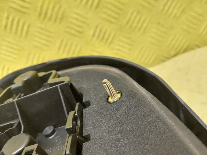 фото №9, Vw golf iii лампа правые зад 1h6945112e