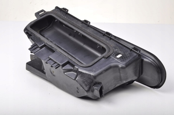 фото №6, Volvo s60 iii v60 ii труба повітропровід повітря 31651306