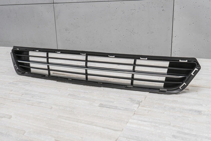 фото №11, Kia optima iii tf 2013-2015 po рестайлинг решётка средняя бампера 865602t700