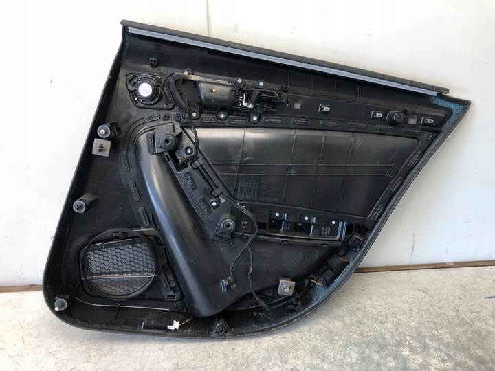 фото №5, Боковина двері лівий зад audi a4 b8 8k0867305