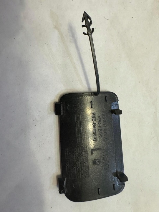 фото №3, Audi q5 08-16r. - заглушка фаркоп бампера зад левая 8r0807449a