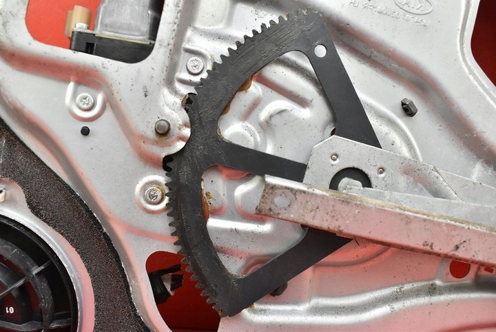 фото №13, Подъемник стекла левый перед eu 82470-0z000 kia sportage 2 ii 08-10