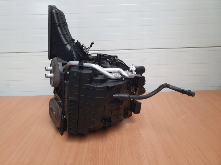 фото №9, Обігрівач 5cj600000 комплект панель повітропровід renault експрес ii 23