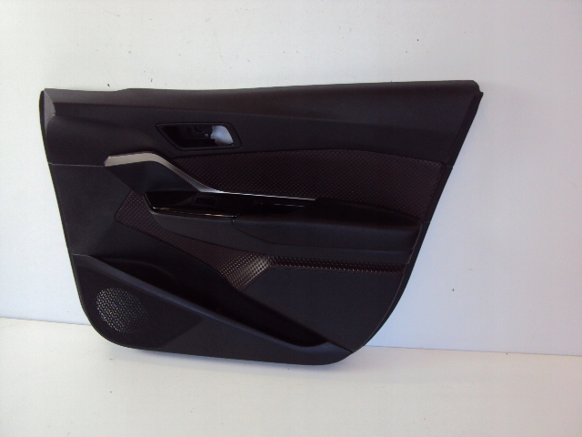 фото №1, Обивка дверь правые перед toyota c-hr chr 2016-