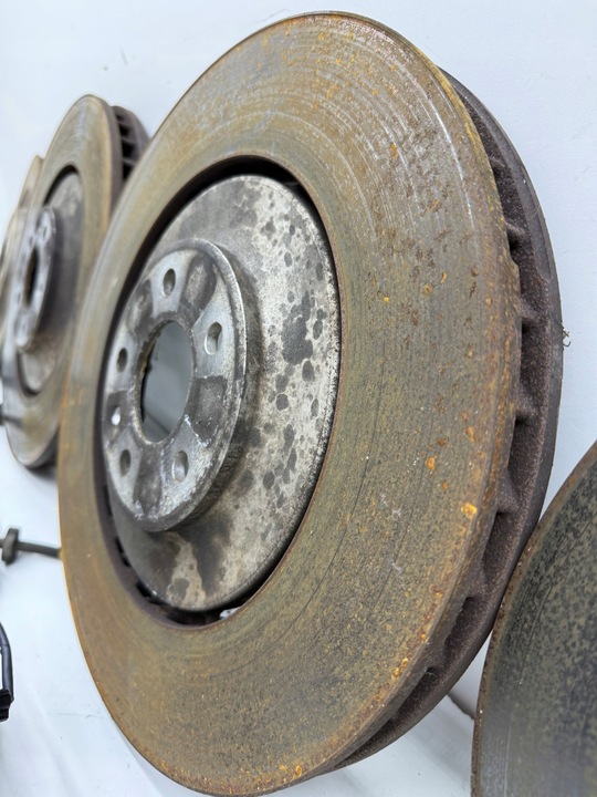 фото №13, Audi s6 c7 супорт затискачі + диски захисні накладки гальмівні комплект swap a6 s7 rs6