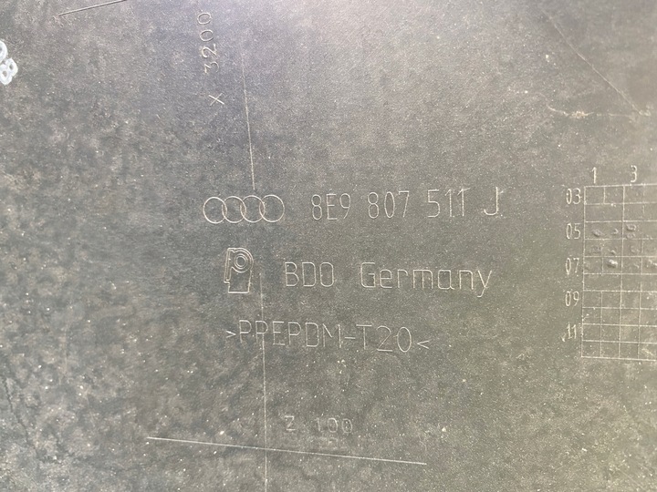 фото №6, 168 audi a4 b7 універсал бампер задній зад pdc