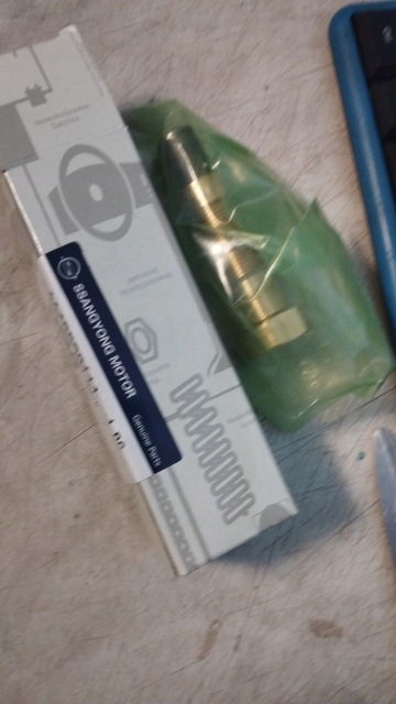 фото №13, Ssangyong rodius 2,7 2,0 xdi натяжитель цепи распределительный вал