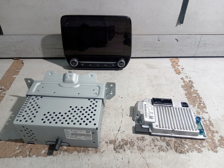 фото №1, Ford fiesta mk8 радіо навігація дотик