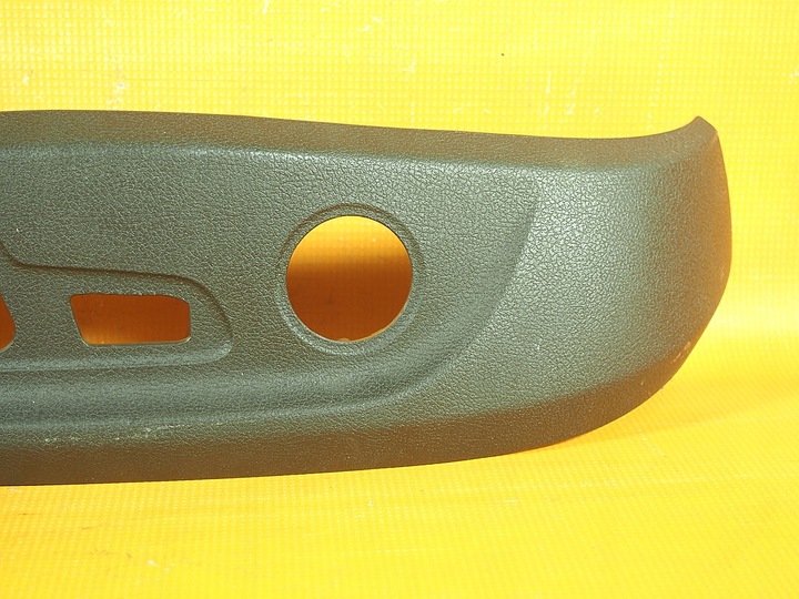 фото №8, Audi a5 8t8 sb 16km защита боковая сиденья правая 8t0881326b