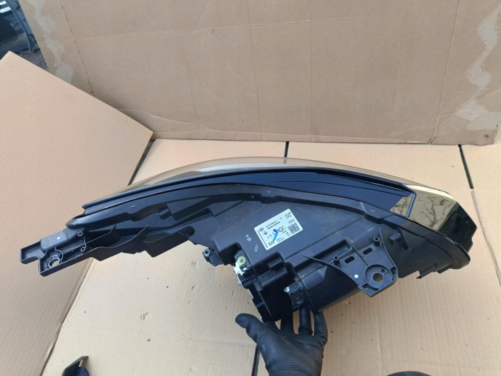 фото №13, Фара передняя передняя левая полный led renault captur ii 260608054r