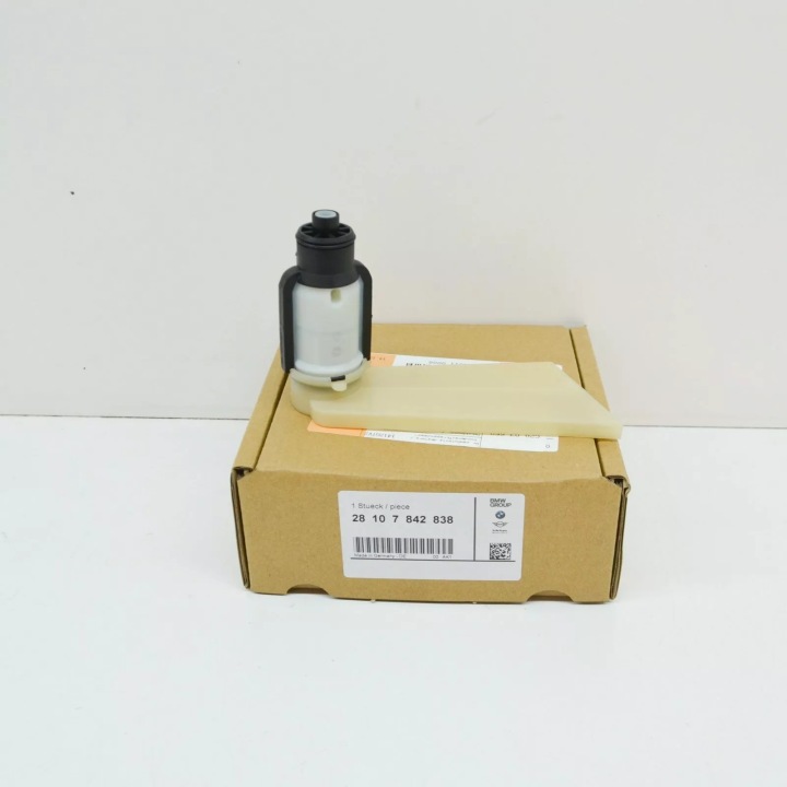 фото №9, Bmw 1 e88 насос масла коробки коробка передач 28107842838 7842838 oem