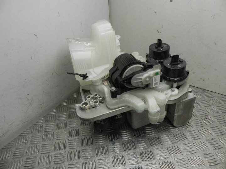 фото №5, Бачок розширювальний рідини охолоджуючої tesla модель y 2022 161370300b