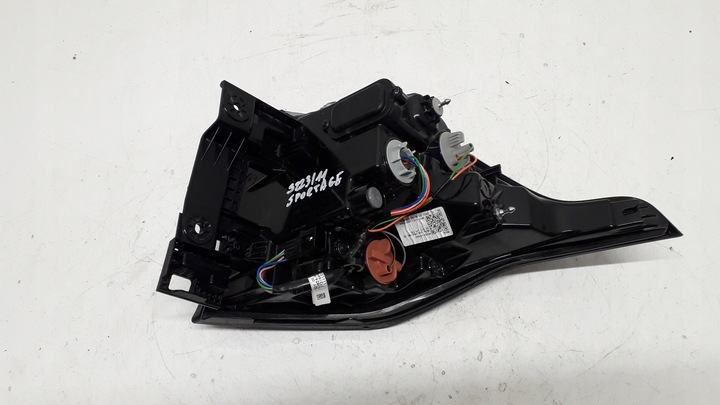 фото №4, Kia sportage 5 v лампа ліва зад led 92401r2000