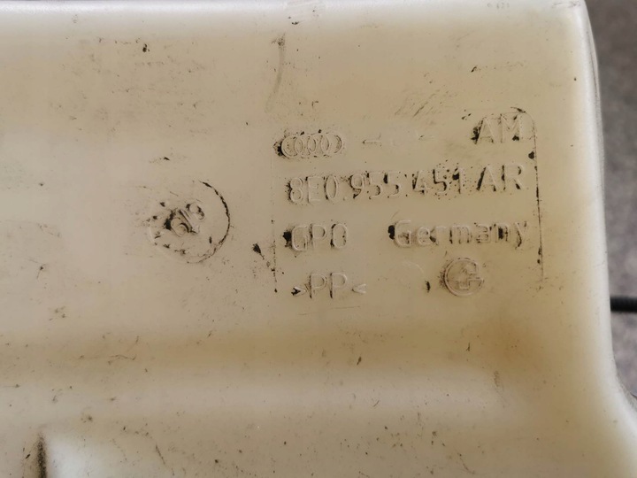 фото №8, Audi оригінальний номер бачок склоомивача 8e0955451ar