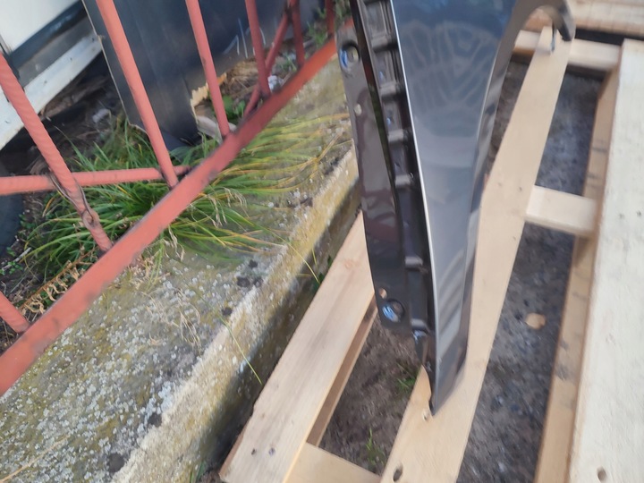 фото №16, Крыло правый перед переднее volkswagen caddy 2k7 sb od 11.20r- лак lr7h