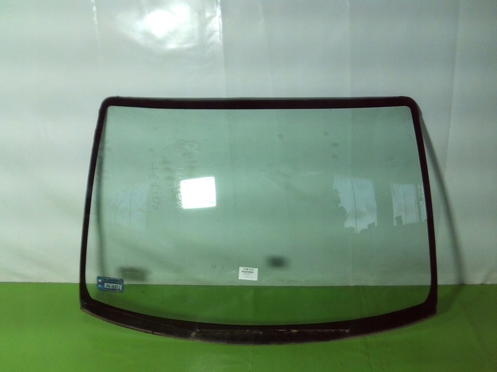 фото №1, Daihatsu terios i 2002 r стекло передняя