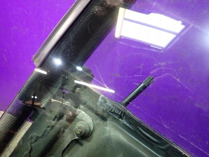 фото №4, Audi 80 b4 91-96 подъемник стекла зад левый рама стекло