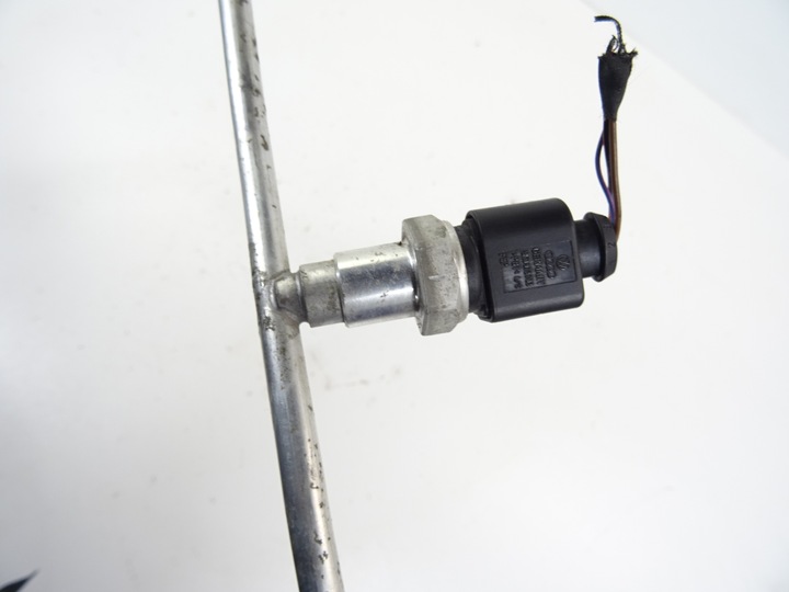 фото №10, Seat leon iii 3 1.6 tdi шланг трубка кондиционера 5q0820741b 8k0973703