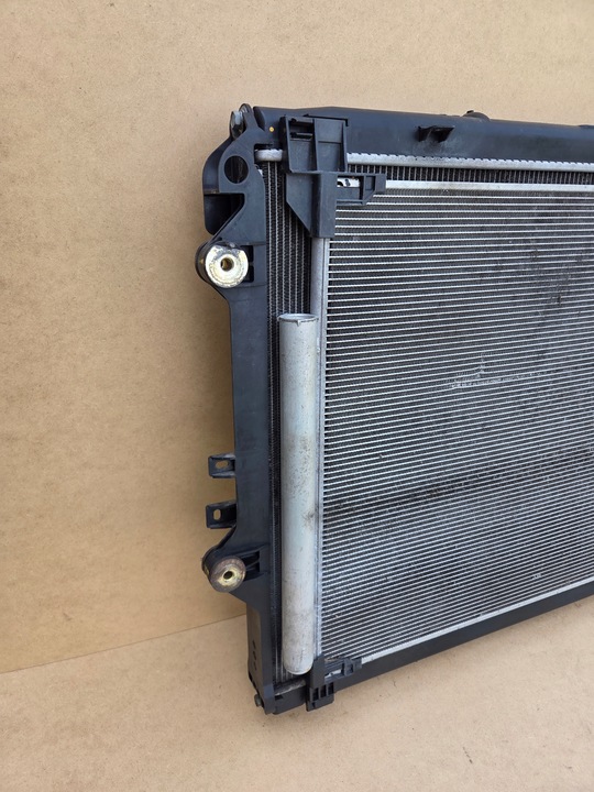фото №10, Комплект радіатор toyota hilux viii 2.8d рестайлінг автомат 2640-3207-03
