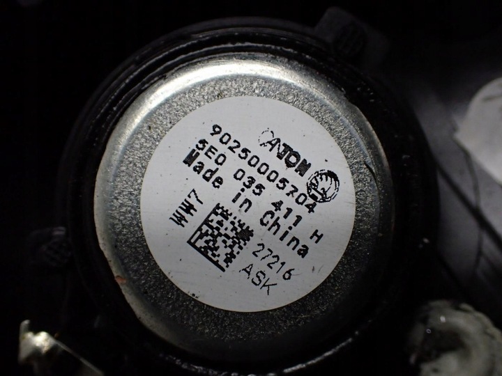 фото №4, Динамік лівий трикутник canton оригінал 5e0035411h octavia iii 5e rs vrs 17r