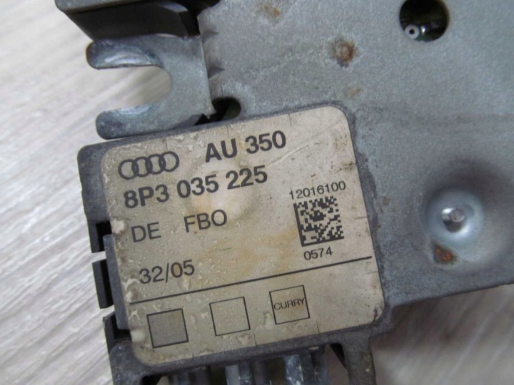 фото №11, Audi a3 8p підсилювач антенний антени 8p3035225