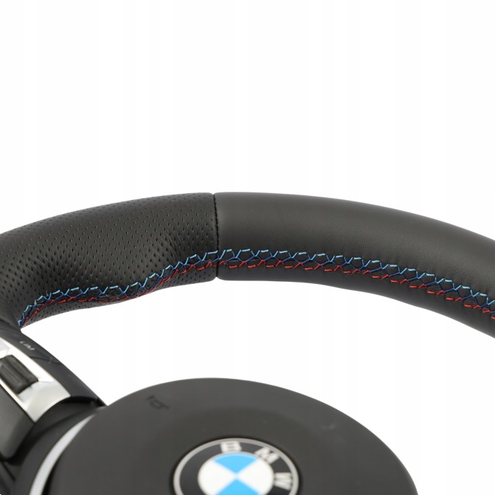 фото №12, Bmw f06 f07 f10 f11 lci f12 f13 руль новая чёрная кожа m sport набор