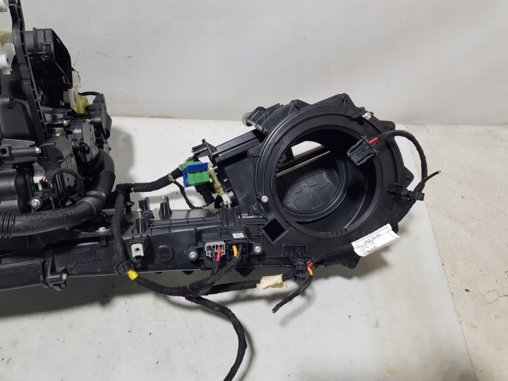 фото №13, Alfa romeo stelvio конвертер нагреватель отопитель радиатор 00505401260