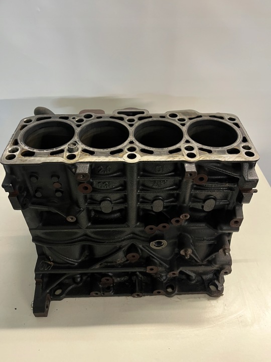 фото №9, Блок  двигуна 2.0 tdi ceg 03l021ah vw seat skoda audi оригінал śląsk