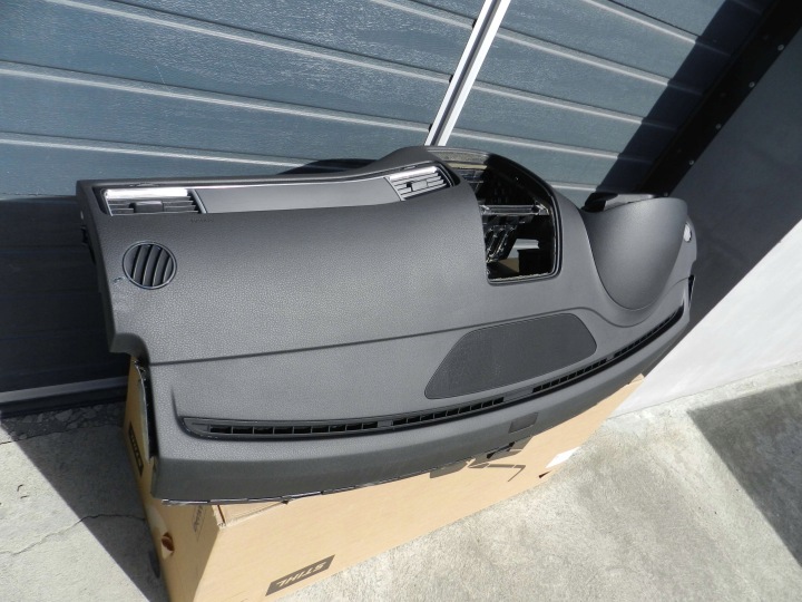 фото №7, Vw touareg ii 7p6 10-18 торпедо роздавальна plus подушка  пасажир 7p1857001g