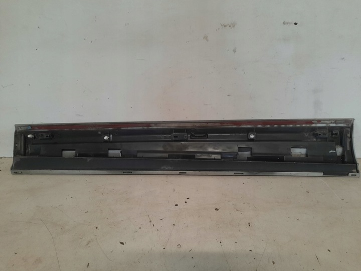 фото №9, Audi q3 рестайлінг 14-18 планка двері перед права 8u0853960d