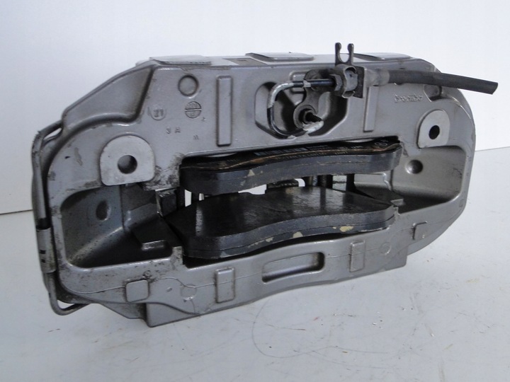 фото №11, Mercedes супорт переднє 63 amg brembo 20d03903 g клас w463 463