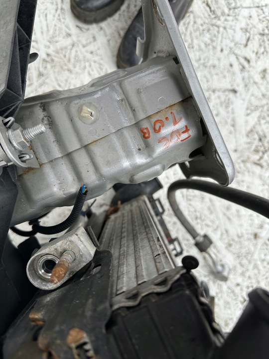 фото №9, Focus mk3 рестайлинг pas переднее радиатор вентиляторы