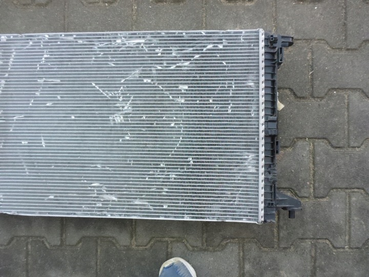 фото №8, Audi радиаторов воды 80a121251d оригинал повреждённая