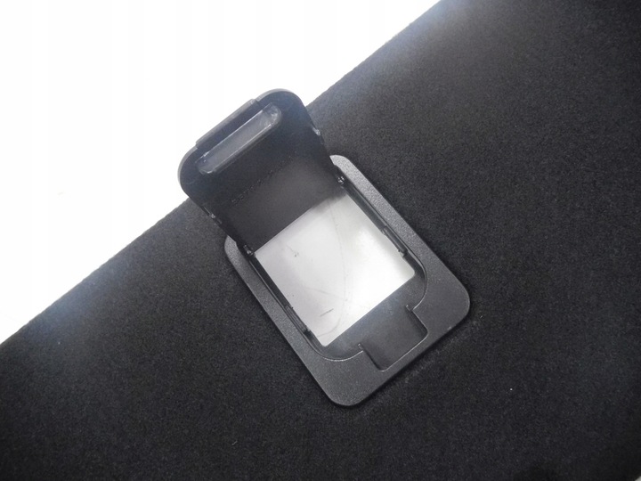 фото №6, Крепление, бардачок багажника hyundai i30 оригинальный номер 85710 2r000wk