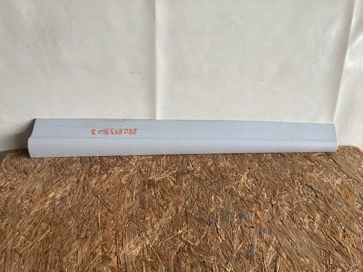 фото №1, Audi q5 08-17 планка двері права перед 8r0853960b