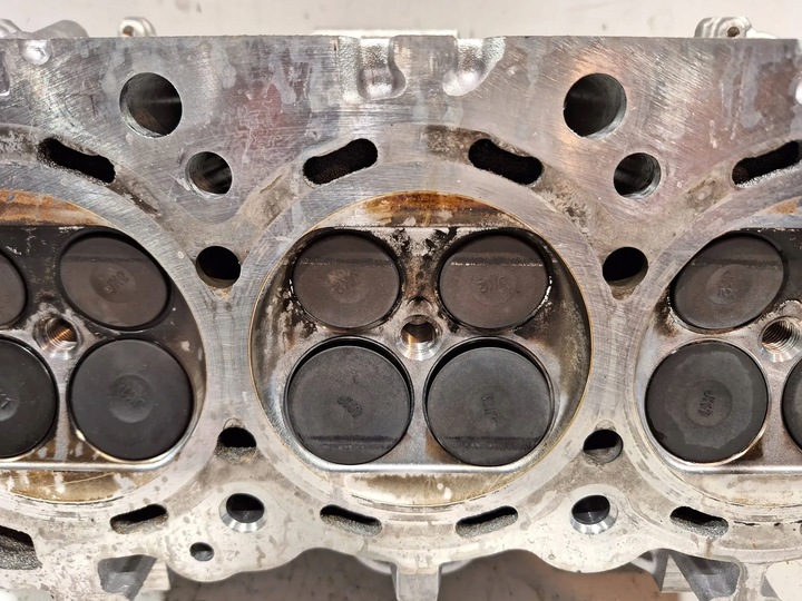 фото №10, Головка двигуна l-ja19l renault laguna iii 3.5 v4y713