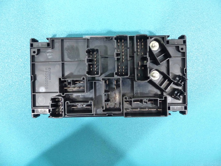 фото №2, Коробка предохранителей forester iii sh 08-13