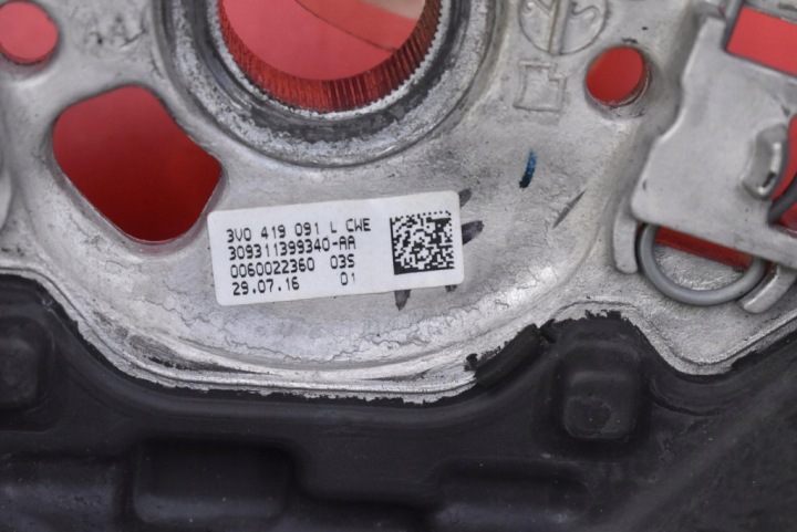 фото №13, Руль кожаный многофункциональная 3q0419091l skoda superb 3 iii 15-20