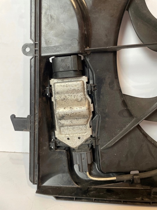 фото №10, Корпус вентилятора mercedes a клас w176 w246