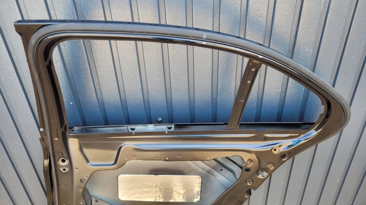 фото №9, Mercedes c klasa 205 sedan двері зад задні праві