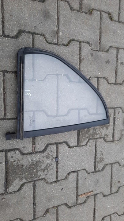 фото №1, Стекло дверь правые зад малый skoda fabia i 04r sedan