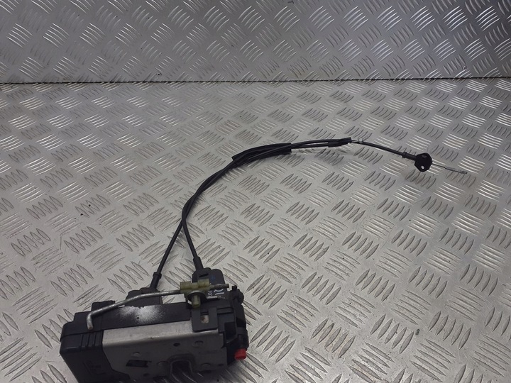 фото №1, Замок дверь центральный правые зад opel vectra c 1.9 cdti 13210761qu