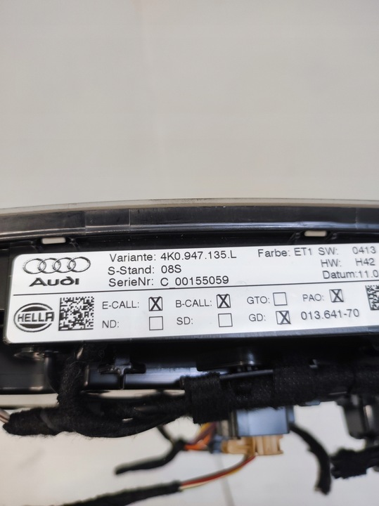 фото №8, Лампа освещение потолок podsutifówki кабины audi q8 e-tron etron