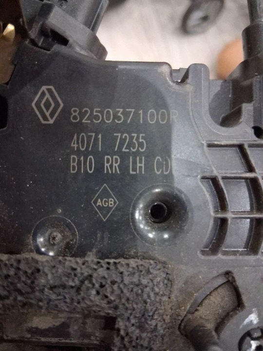 фото №5, Замок двері ліві зад renault zoe 825037100r